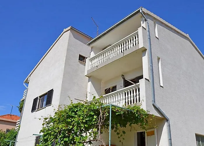 Apartments Zadro